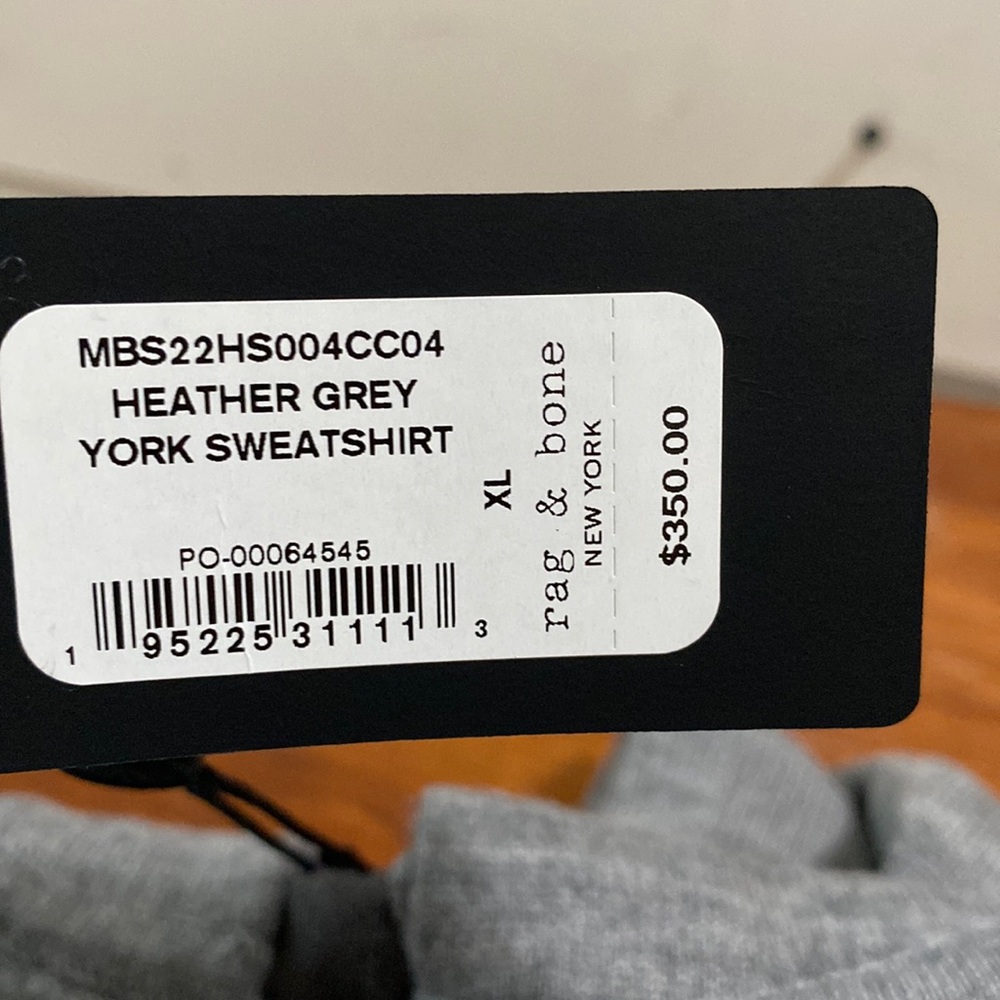 Gray extra large hoodie (Heather Gray New York sweatshirt)